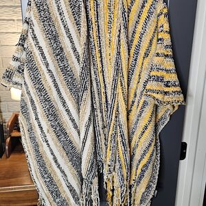 POL Striped Black and Yellow Wrap